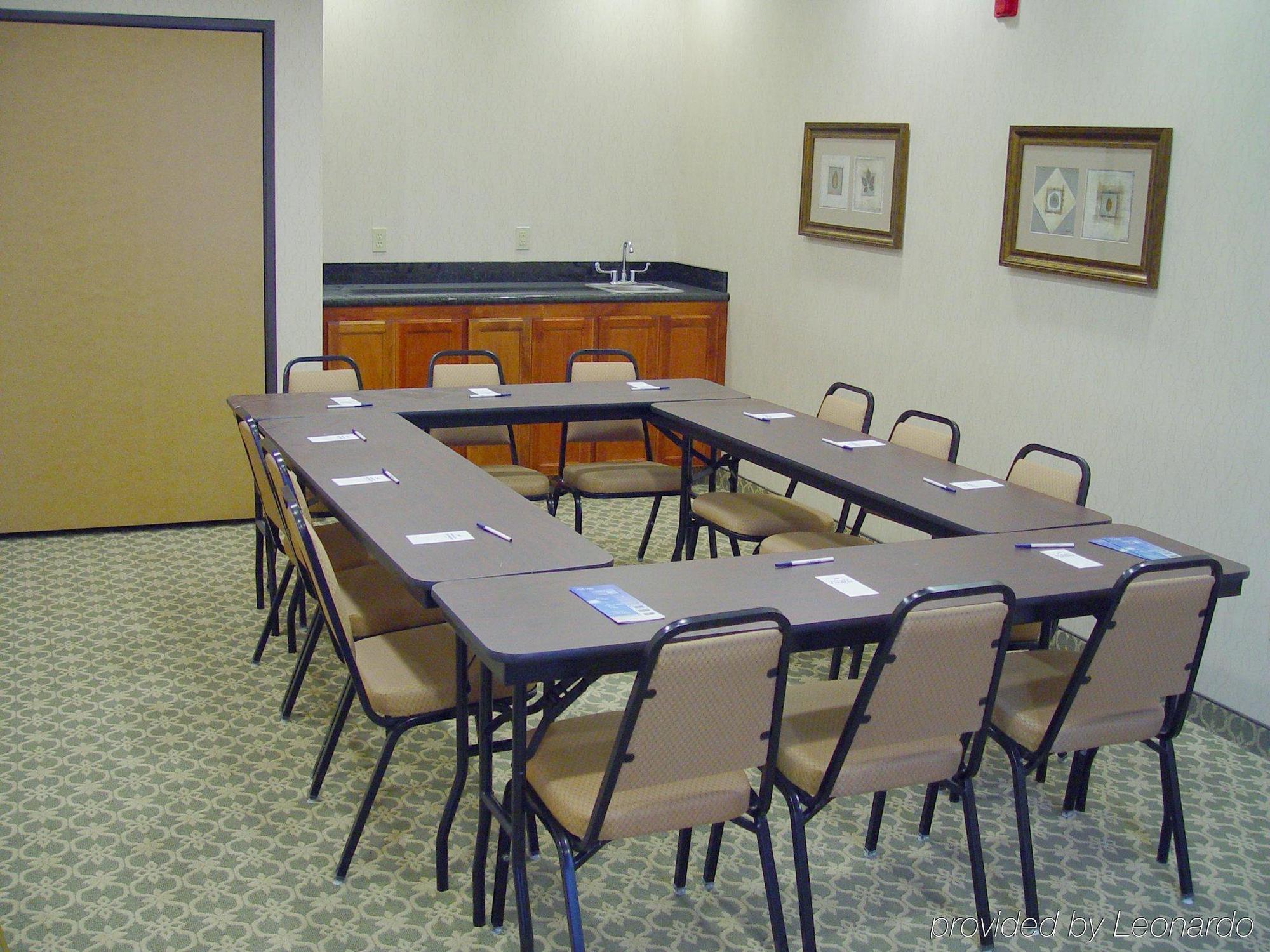 Holiday Inn Express Windsor Sonoma Wine Country By Ihg Facilidades foto