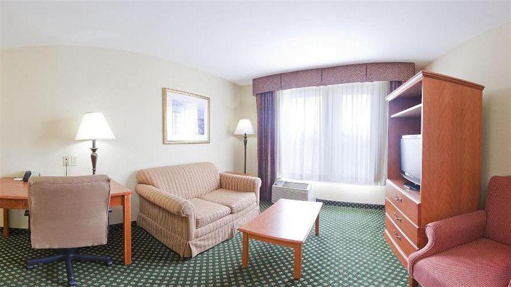 Holiday Inn Express Windsor Sonoma Wine Country By Ihg Exterior foto